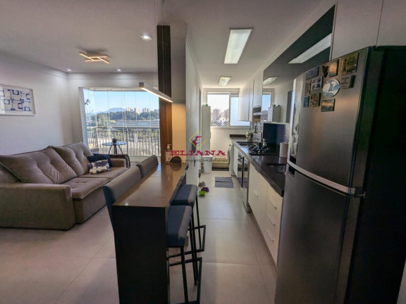 Imagem Apartamento com 2 Quartos à Venda, 60 m² em Vila Anastácio - São Paulo