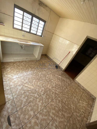Imagem Casa com 3 Quartos à Venda, 294 m² em Vila Santa Terezinha - Pirassununga Imagem Casa com 3 Quartos à Venda, 294 m² em Vila Santa Terezinha - Pirassununga