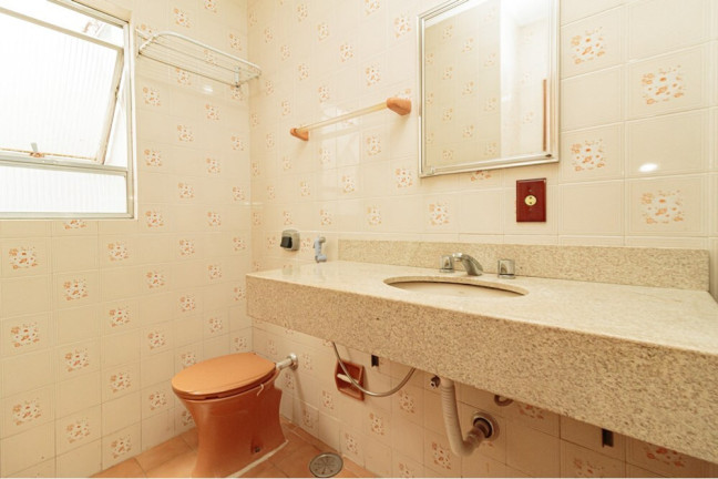 Imagem Cobertura com 1 Quarto à Venda, 98 m² em Centro Histórico - Porto Alegre Imagem Cobertura com 1 Quarto à Venda, 98 m² em Centro Histórico - Porto Alegre