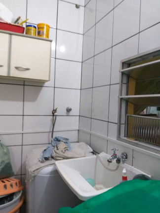 Imagem Casa com 1 Quarto à Venda, 250 m² em Taboão - Diadema
