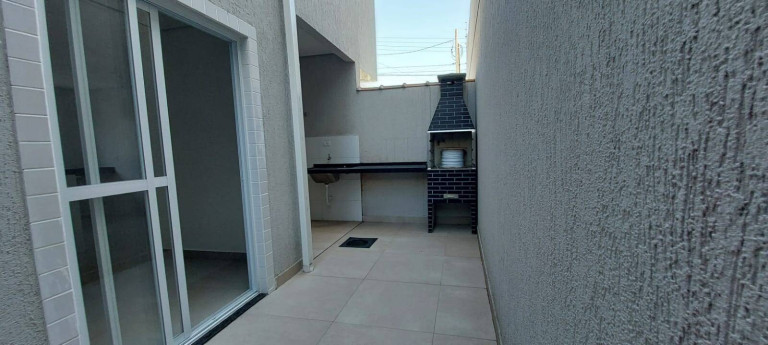 Imagem Casa de Condomínio com 2 Quartos à Venda, 71 m² em Pedreira - Mongaguá