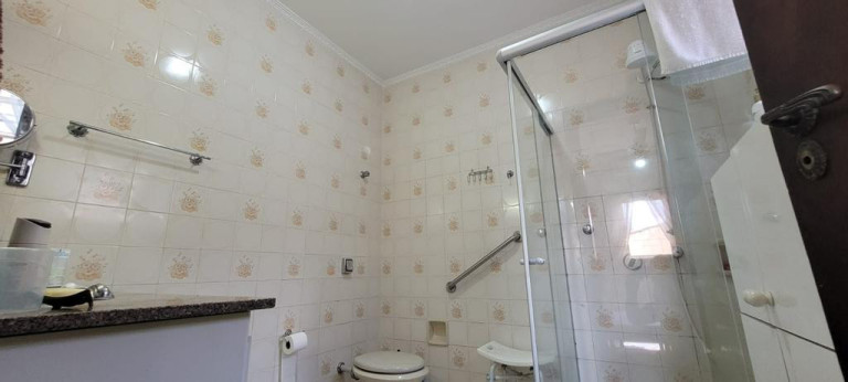 Imagem Casa com 3 Quartos à Venda, 179 m² em Parque São Quirino - Campinas Imagem Casa com 3 Quartos à Venda, 179 m² em Parque São Quirino - Campinas