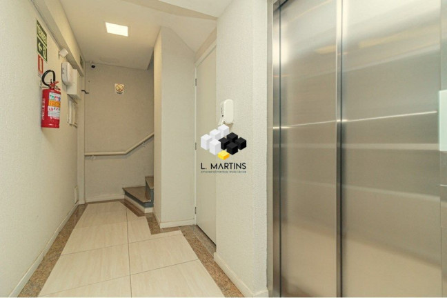 Imagem Apartamento com 1 Quarto à Venda, 40 m² em Menino Deus - Porto Alegre Imagem Apartamento com 1 Quarto à Venda, 40 m² em Menino Deus - Porto Alegre