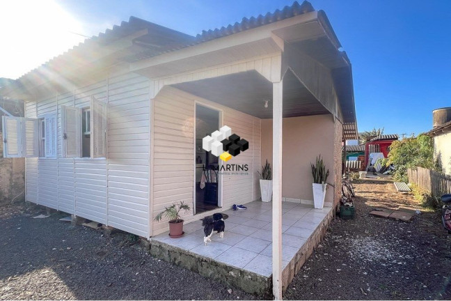 Imagem Casa com 2 Quartos à Venda, 500 m² em Mathias Velho - Canoas Imagem Casa com 2 Quartos à Venda, 500 m² em Mathias Velho - Canoas