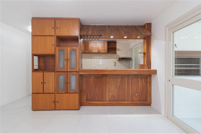 Imagem Apartamento com 2 Quartos à Venda, 66 m² em Cavalhada - Porto Alegre Imagem Apartamento com 2 Quartos à Venda, 66 m² em Cavalhada - Porto Alegre