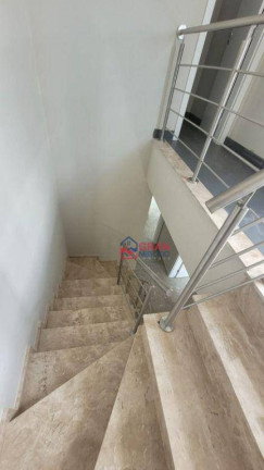 Imagem Sobrado com 3 Quartos à Venda, 160 m² em Xaxim - Curitiba Imagem Sobrado com 3 Quartos à Venda, 160 m² em Xaxim - Curitiba