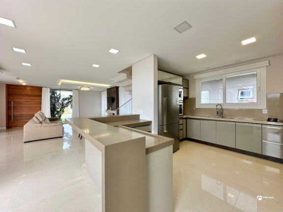 Imagem Casa de Condomínio com 4 Quartos à Venda, 180 m² em Dubai - Capão Da Canoa Imagem Casa de Condomínio com 4 Quartos à Venda, 180 m² em Dubai - Capão Da Canoa