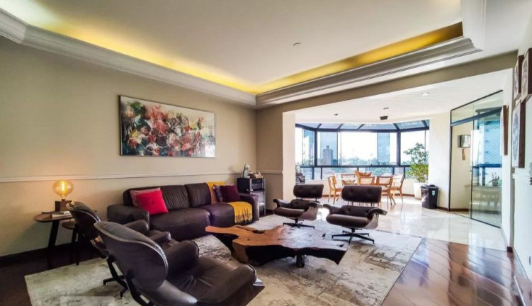 Imagem Imóvel com 3 Quartos à Venda, 232 m² em Vila Suzana - São Paulo