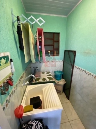 Imagem Casa com 5 Quartos à Venda, 300 m² em Sarandi - Porto Alegre Imagem Casa com 5 Quartos à Venda, 300 m² em Sarandi - Porto Alegre