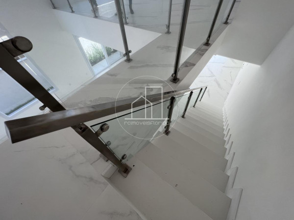 Imagem Casa com 4 Quartos à Venda, 477 m² em Ingleses Do Rio Vermelho - Florianópolis Imagem Casa com 4 Quartos à Venda, 477 m² em Ingleses Do Rio Vermelho - Florianópolis