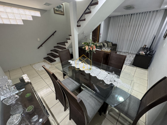 Imagem Sobrado com 3 Quartos à Venda, 177 m² em Jardim Stella - Santo André