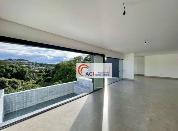 Imagem Casa com 4 Quartos à Venda, 400 m² em Granja Viana - Carapicuíba Imagem Casa com 4 Quartos à Venda, 400 m² em Granja Viana - Carapicuíba