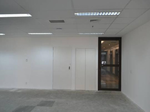 Imagem Imóvel com 8 Quartos para Alugar, 381 m² em Indianópolis - São Paulo Imagem Imóvel com 8 Quartos para Alugar, 381 m² em Indianópolis - São Paulo