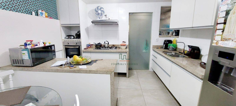 Imagem Apartamento com 3 Quartos à Venda, 197 m² em Icaraí - Niterói Imagem Apartamento com 3 Quartos à Venda, 197 m² em Icaraí - Niterói