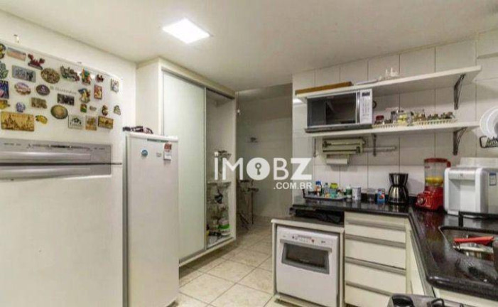 Imagem Imóvel com 3 Quartos à Venda, 177 m² em Higienópolis - São Paulo Imagem Imóvel com 3 Quartos à Venda, 177 m² em Higienópolis - São Paulo