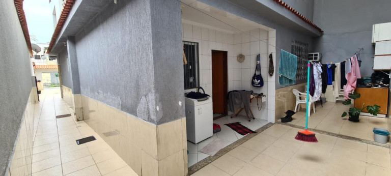 Imagem Casa com 4 Quartos à Venda, 229 m² em Campo Grande - Rio De Janeiro