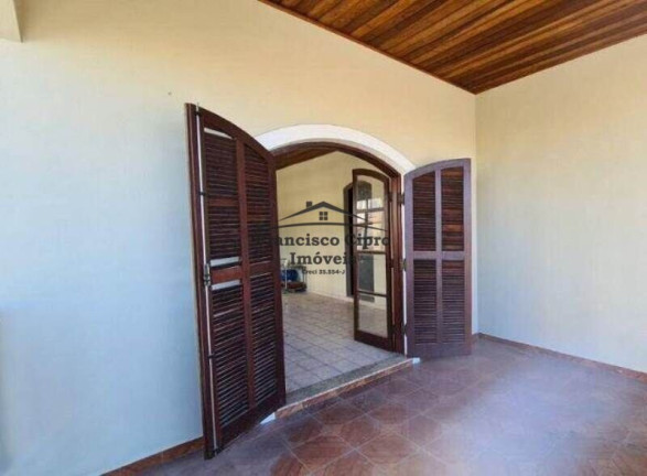 Imagem Sobrado com 5 Quartos à Venda, 367 m² em Pedregulho - Guaratinguetá Imagem Sobrado com 5 Quartos à Venda, 367 m² em Pedregulho - Guaratinguetá