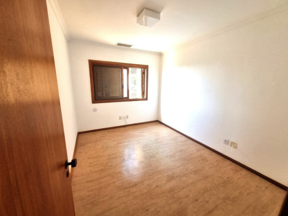 Imagem Apartamento com 3 Quartos à Venda, 175 m² em Auxiliadora - Porto Alegre Imagem Apartamento com 3 Quartos à Venda, 175 m² em Auxiliadora - Porto Alegre