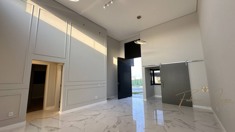 Casa com 3 Quartos à Venda, 300 m² em Roncáglia - Valinhos
