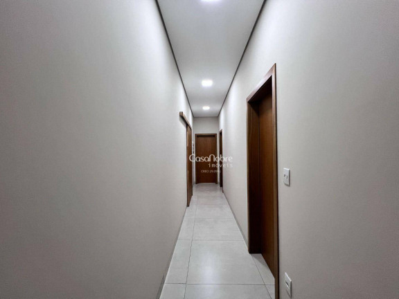 Imagem Casa com 4 Quartos à Venda, 280 m² em Vila Do Golf - Ribeirão Preto Imagem Casa com 4 Quartos à Venda, 280 m² em Vila Do Golf - Ribeirão Preto