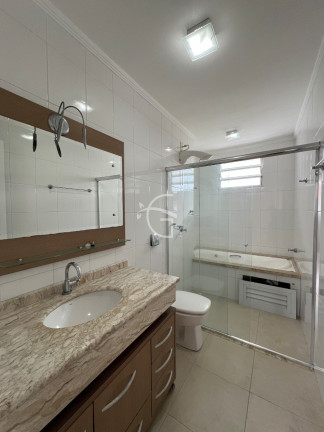 Imagem Casa com 3 Quartos à Venda,  em Bom Retiro - Joinville
