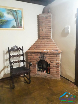 Imagem Casa com 3 Quartos à Venda, 300 m² em Centro - Gonçalves Imagem Casa com 3 Quartos à Venda, 300 m² em Centro - Gonçalves