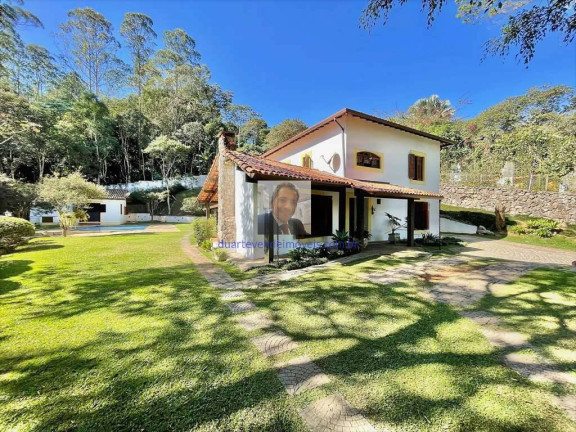 Imagem Casa com 4 Quartos à Venda, 478 m² em Centro - Embu Das Artes