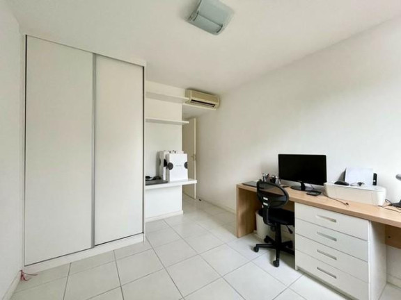 Imagem Casa com 5 Quartos à Venda, 300 m² em Recreio Dos Bandeirantes - Rio De Janeiro Imagem Casa com 5 Quartos à Venda, 300 m² em Recreio Dos Bandeirantes - Rio De Janeiro