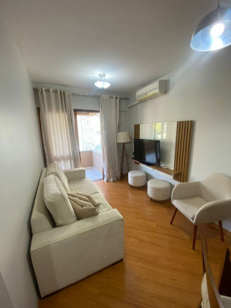 Imagem Imóvel com 2 Quartos à Venda, em Menino Deus - Porto Alegre Imagem Imóvel com 2 Quartos à Venda, em Menino Deus - Porto Alegre