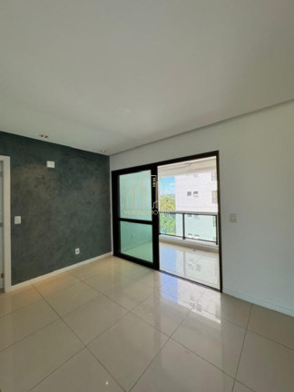 Imagem Imóvel com 3 Quartos à Venda, 195 m² em Alphaville I - Salvador Imagem Imóvel com 3 Quartos à Venda, 195 m² em Alphaville I - Salvador