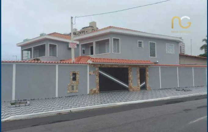 Imagem Sobrado com 4 Quartos à Venda, 240 m² em Balneário Flórida - Praia Grande Imagem Sobrado com 4 Quartos à Venda, 240 m² em Balneário Flórida - Praia Grande