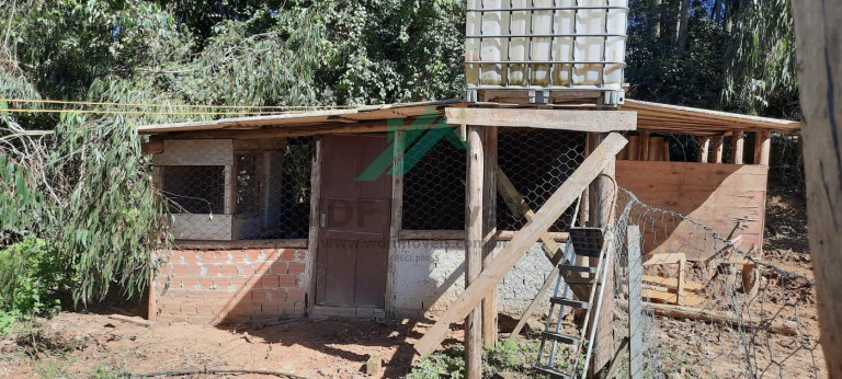 Imagem Chácara com 2 Quartos à Venda, 60 m² em Serra Do Araçatuba - Tijucas Do Sul Imagem Chácara com 2 Quartos à Venda, 60 m² em Serra Do Araçatuba - Tijucas Do Sul