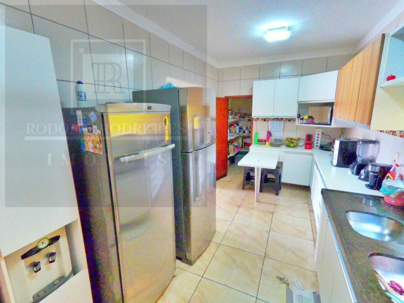 Imagem Casa com 5 Quartos à Venda, 450 m² em Centro - Caucaia