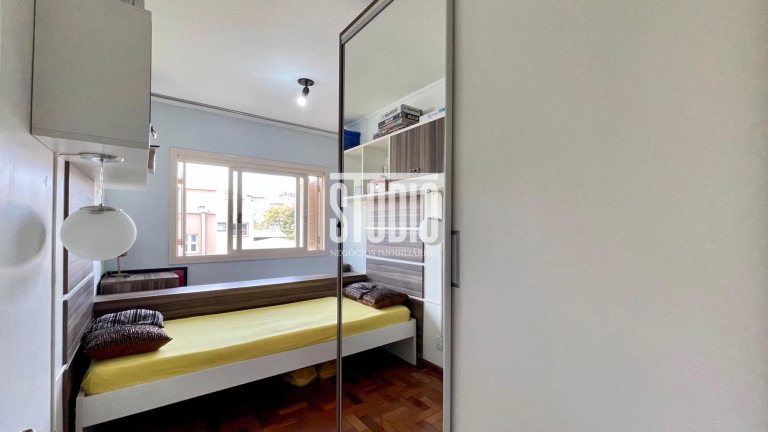 Imagem Apartamento com 3 Quartos à Venda, 117 m² em Centro - Carlos Barbosa Imagem Apartamento com 3 Quartos à Venda, 117 m² em Centro - Carlos Barbosa