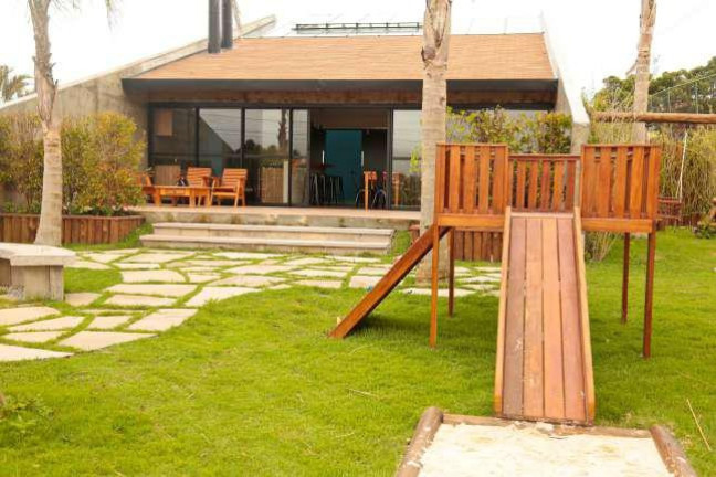 Imagem Terreno à Venda, 198 m² em Praia Do Rosa - Imbituba