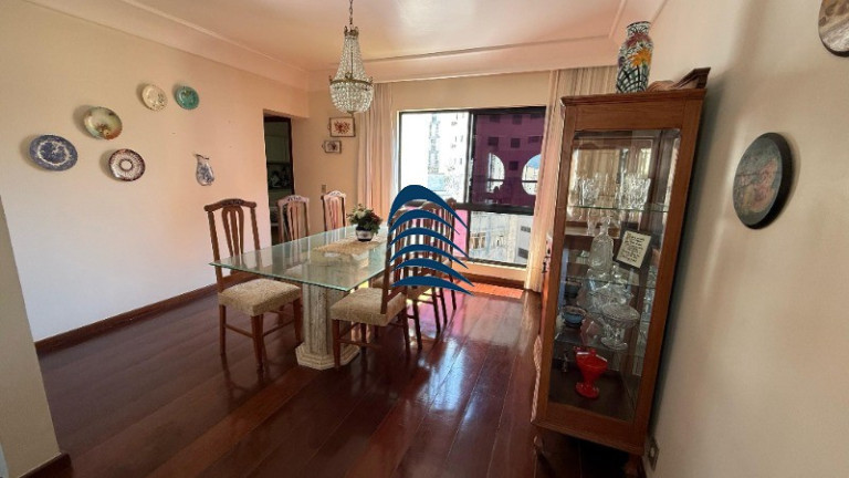 Imagem Imóvel com 3 Quartos à Venda, 166 m² em Graça - Salvador Imagem Imóvel com 3 Quartos à Venda, 166 m² em Graça - Salvador