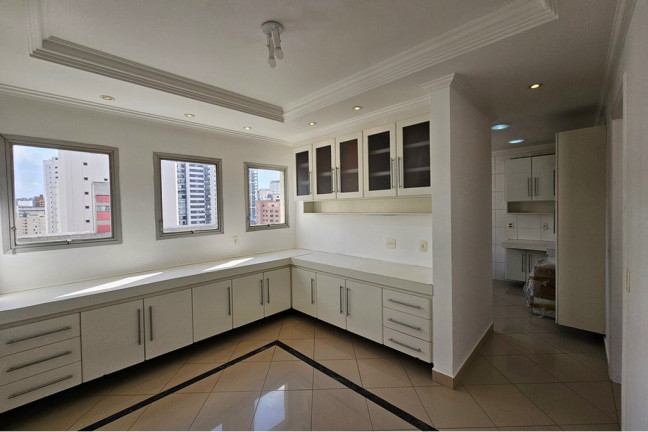 Imagem Imóvel com 3 Quartos à Venda, 200 m² em Moema - São Paulo Imagem Imóvel com 3 Quartos à Venda, 200 m² em Moema - São Paulo