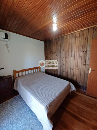 Imagem Casa com 5 Quartos à Venda, 180 m² em Fazenda Da Armação - Governador Celso Ramos Imagem Casa com 5 Quartos à Venda, 180 m² em Fazenda Da Armação - Governador Celso Ramos