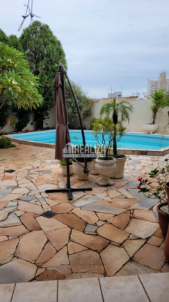 Imagem Casa com 5 Quartos à Venda, 476 m² em Boa Vista - Uberaba Imagem Casa com 5 Quartos à Venda, 476 m² em Boa Vista - Uberaba