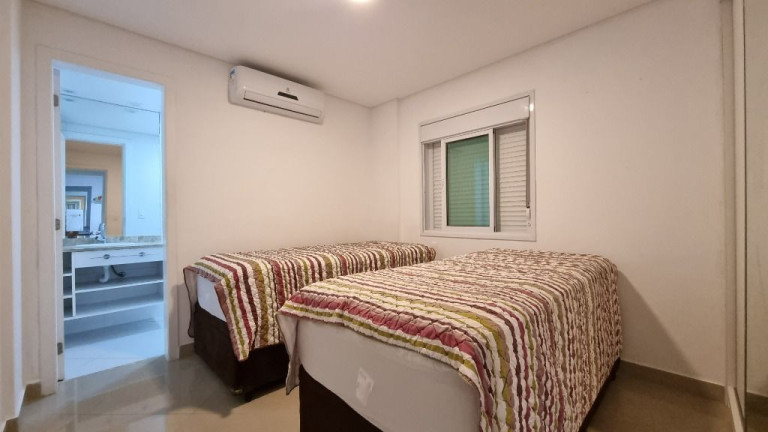 Imagem Apartamento com 3 Quartos à Venda, 135 m² em Pitangueiras - Guarujá Imagem Apartamento com 3 Quartos à Venda, 135 m² em Pitangueiras - Guarujá