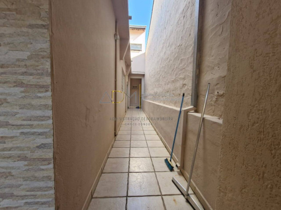 Imagem Casa com 3 Quartos à Venda, 300 m² em Chácara Floresta - Botucatu Imagem Casa com 3 Quartos à Venda, 300 m² em Chácara Floresta - Botucatu