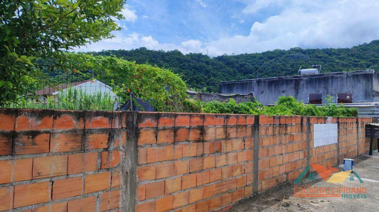 Terreno à Venda, 250 m² em Massaguaçu - Caraguatatuba