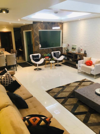 Imagem Casa com 3 Quartos à Venda, 200 m²