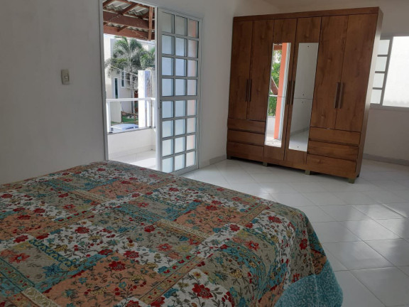 Imagem Casa com 4 Quartos à Venda, 242 m² em Abrantes - Camaçari Imagem Casa com 4 Quartos à Venda, 242 m² em Abrantes - Camaçari