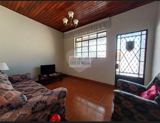 Imagem Casa com 4 Quartos à Venda, 148 m² Imagem Casa com 4 Quartos à Venda, 148 m²