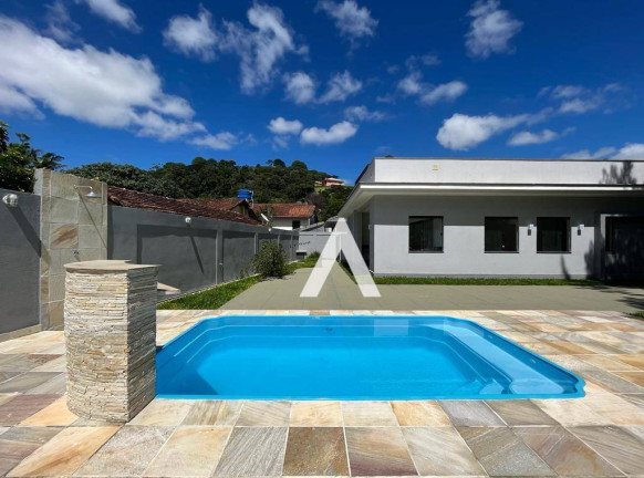 Imagem Casa com 3 Quartos à Venda, 179 m² em Albuquerque - Teresópolis Imagem Casa com 3 Quartos à Venda, 179 m² em Albuquerque - Teresópolis
