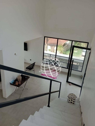 Imagem Casa com 3 Quartos à Venda, 192 m² em Bosque Dos Eucalíptos - Atibaia Imagem Casa com 3 Quartos à Venda, 192 m² em Bosque Dos Eucalíptos - Atibaia