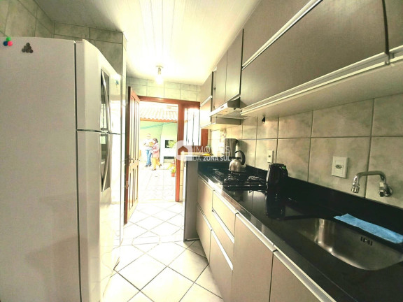 Imagem Casa com 2 Quartos à Venda, 62 m² Imagem Casa com 2 Quartos à Venda, 62 m²