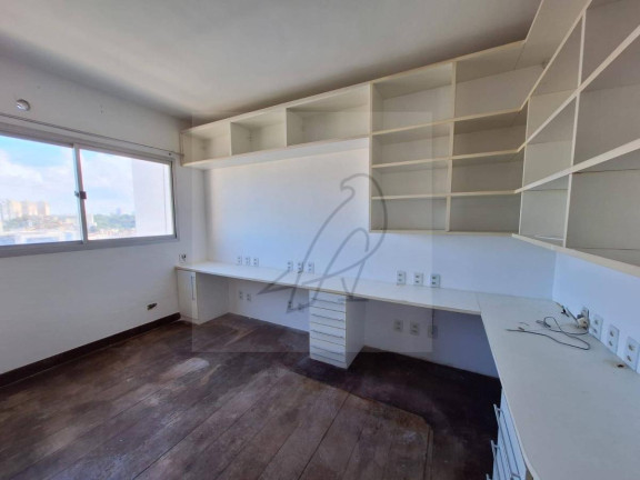 Imagem Apartamento com 4 Quartos à Venda, 190 m² Imagem Apartamento com 4 Quartos à Venda, 190 m²
