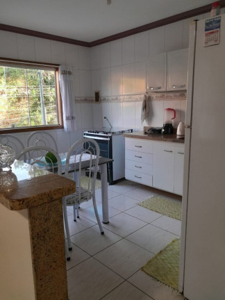 Imagem Casa com 6 Quartos à Venda, 260 m² em Olaria - Guarapari Imagem Casa com 6 Quartos à Venda, 260 m² em Olaria - Guarapari